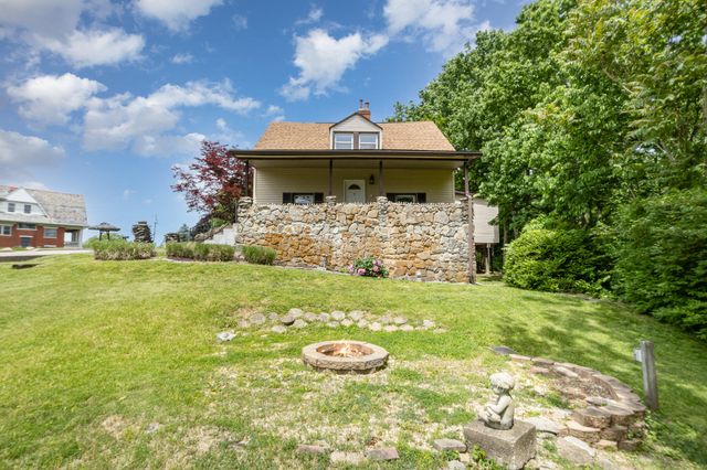 100 Mayo Circle, Newport, KY 41071