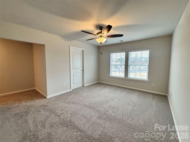 4700 Prosperity Church Road 6409, Charlotte, NC 28269