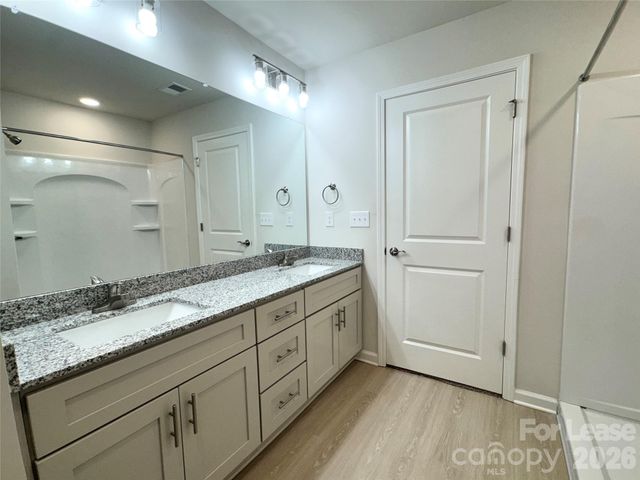 4700 Prosperity Church Road 6409, Charlotte, NC 28269