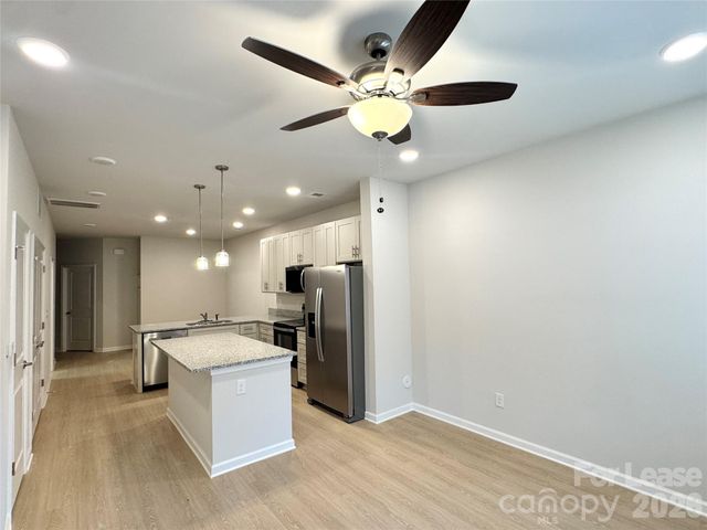 4700 Prosperity Church Road 6409, Charlotte, NC 28269