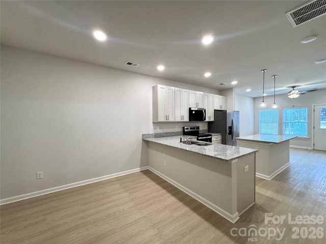 4700 Prosperity Church Road 6409, Charlotte, NC 28269