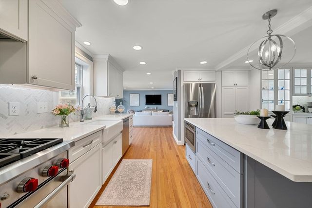 166 Hillcrest Road, Needham, MA 02492