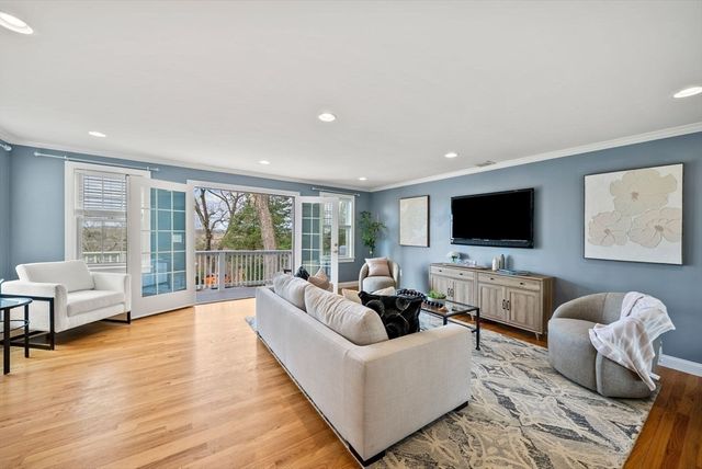 166 Hillcrest Road, Needham, MA 02492