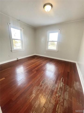 26 FAIRWAY Drive, Fairview Heights, IL 62208