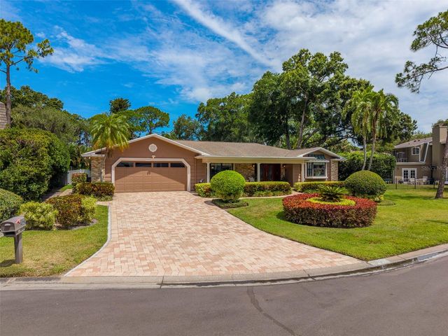 2943 WHISPER LANE N, Clearwater, FL 33762