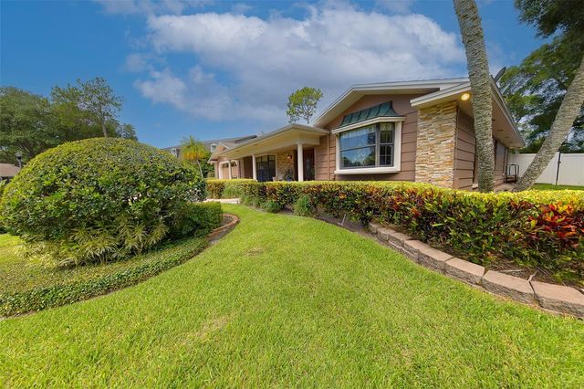 2943 WHISPER LANE N, Clearwater, FL 33762