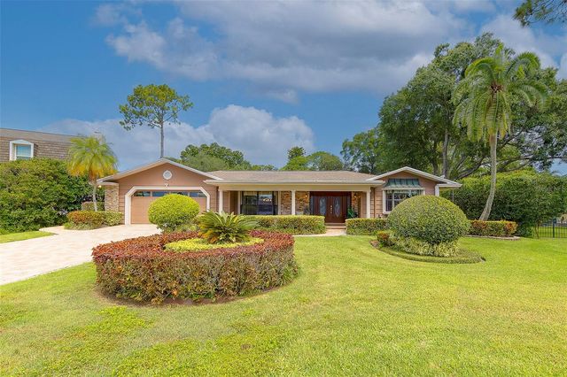 2943 WHISPER LANE N, Clearwater, FL 33762
