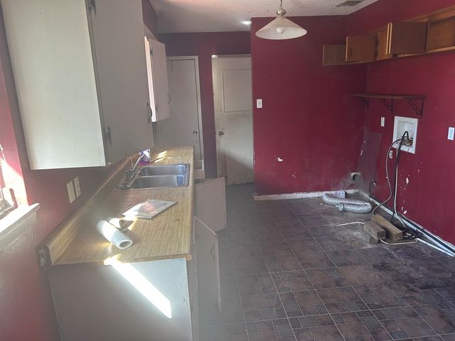 2840 Field St, San Angelo, TX 76901