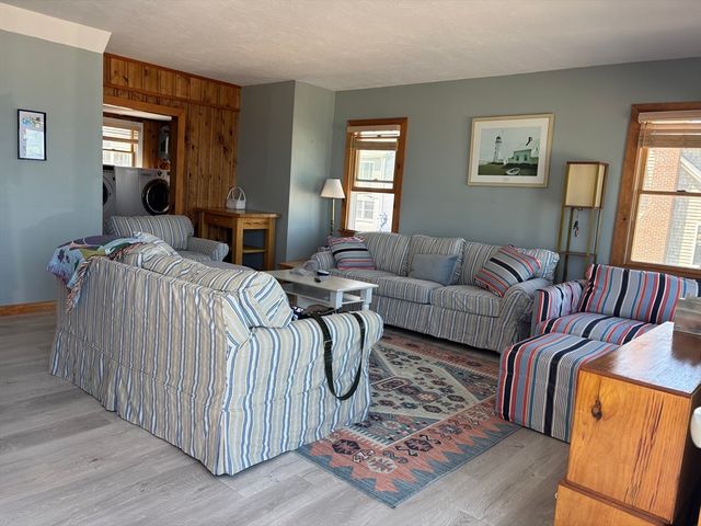 1 East St., Marshfield, MA 02050