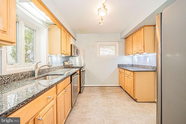 413 SILVER ROCK RD, Rockville, MD 20851