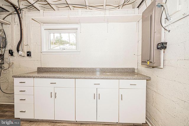 413 SILVER ROCK RD, Rockville, MD 20851