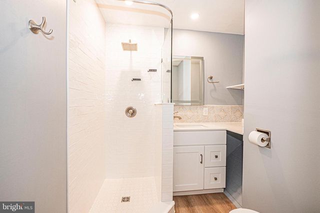 413 SILVER ROCK RD, Rockville, MD 20851