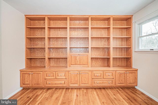 413 SILVER ROCK RD, Rockville, MD 20851