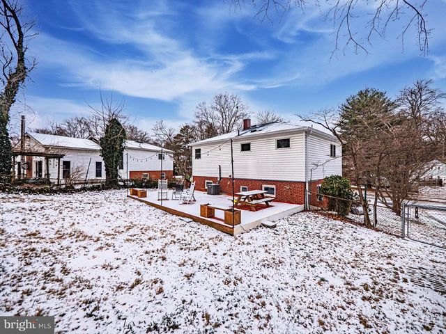 413 SILVER ROCK RD, Rockville, MD 20851