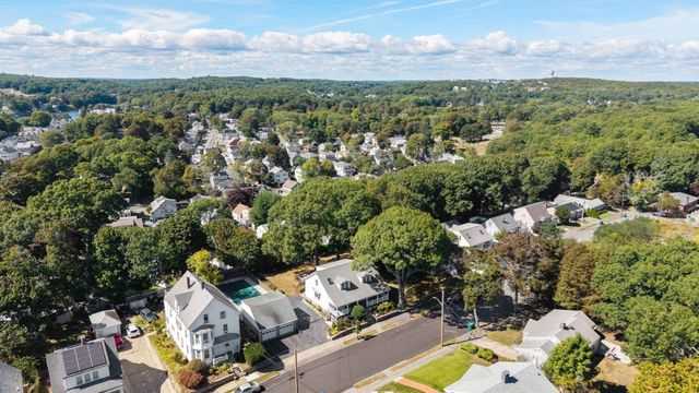 56 Rockdale, Lynn, MA 01904