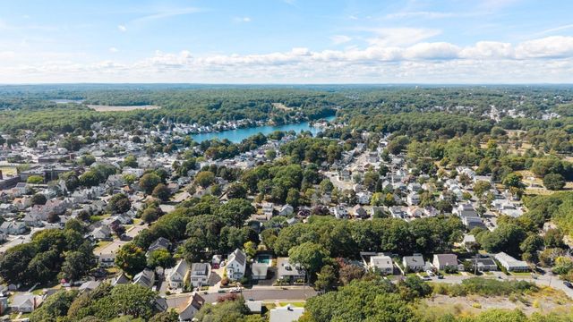 56 Rockdale, Lynn, MA 01904
