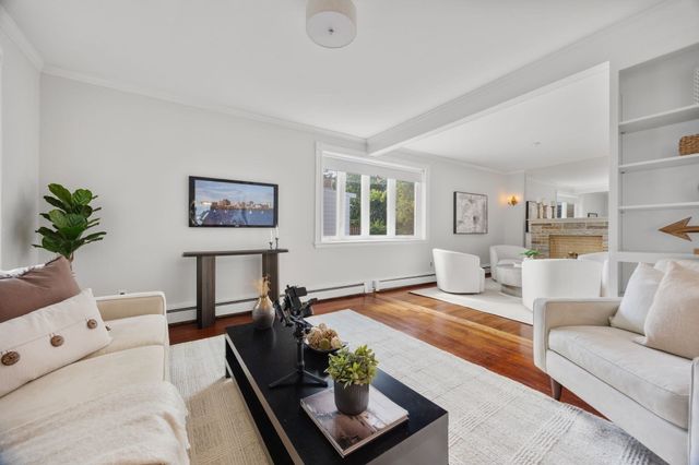 56 Rockdale, Lynn, MA 01904