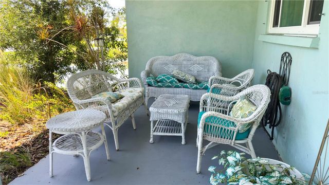 2215 ALVARADO LANE, Sarasota, FL 34231
