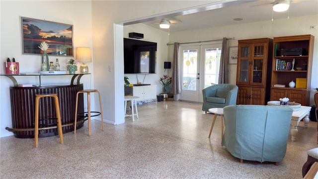2215 ALVARADO LANE, Sarasota, FL 34231