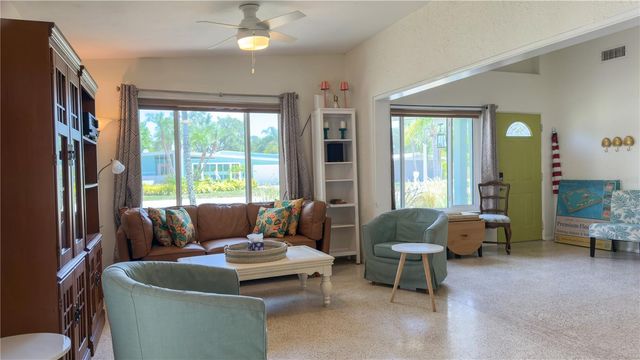 2215 ALVARADO LANE, Sarasota, FL 34231