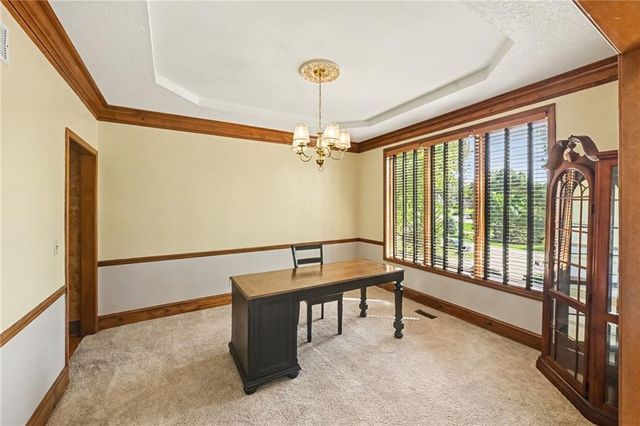 8225 NW Weatherby Drive, Weatherby Lake, MO 64152