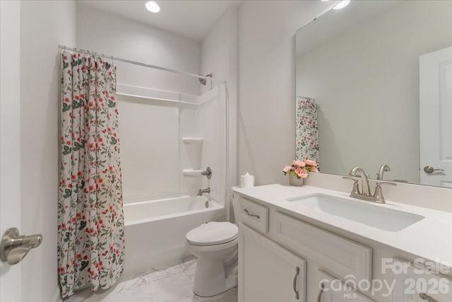 10220 Meeting House Drive NW, Huntersville, NC 28078