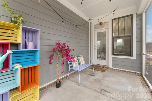 10220 Meeting House Drive NW, Huntersville, NC 28078