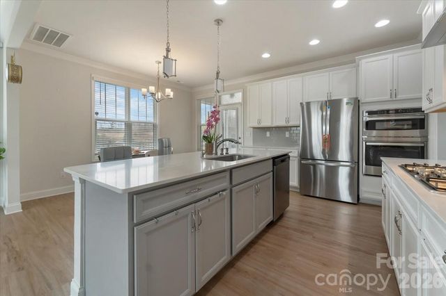 10220 Meeting House Drive NW, Huntersville, NC 28078