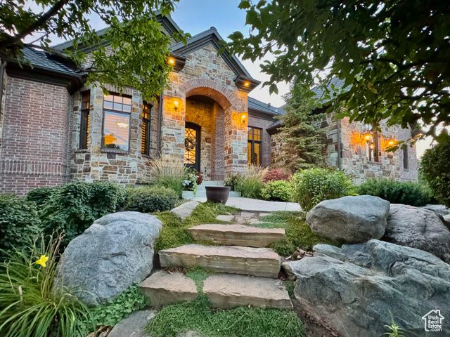 1933 N 1700 W, Farr West, UT 84404