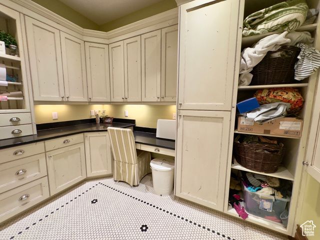 1933 N 1700 W, Farr West, UT 84404