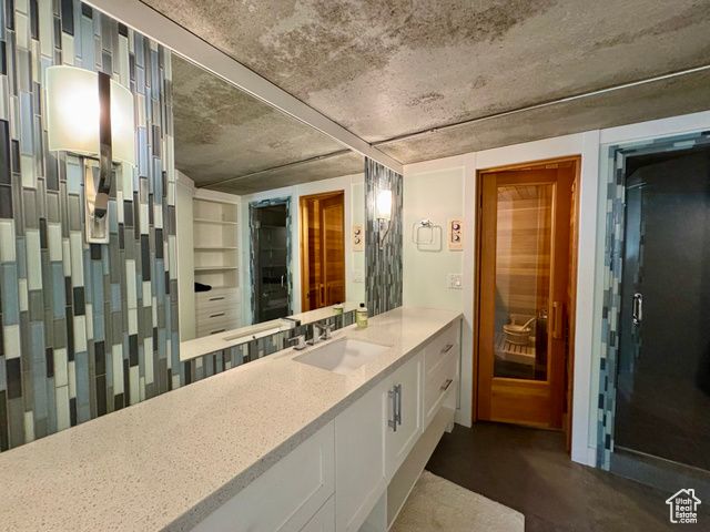 1933 N 1700 W, Farr West, UT 84404