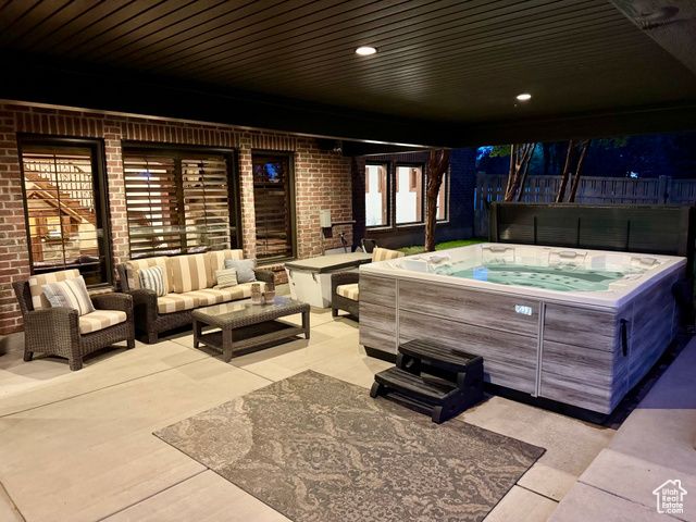 1933 N 1700 W, Farr West, UT 84404