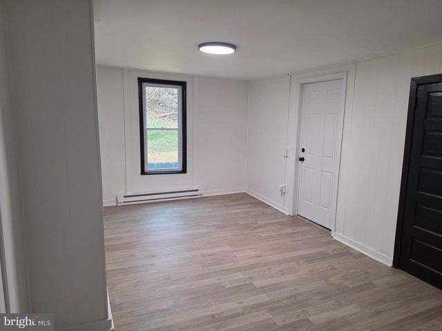 901 SHADES LN, Cumberland, MD 21502