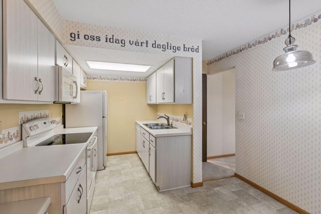 2630 Alabama Avenue S, Saint Louis Park, MN 55416