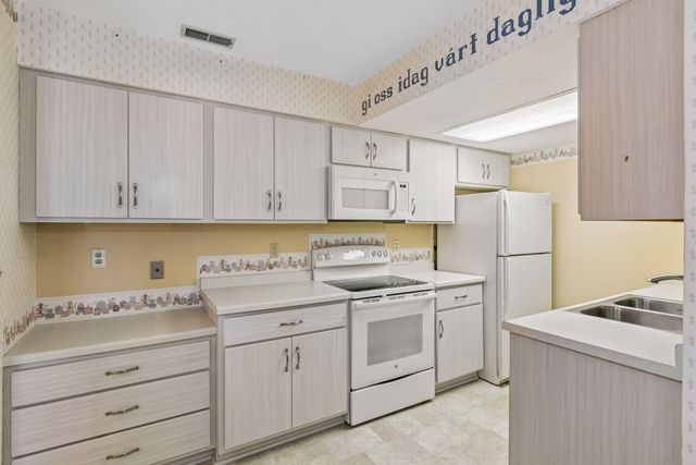 2630 Alabama Avenue S, Saint Louis Park, MN 55416