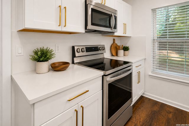 10003 SILVER PARK, San Antonio, TX 78254