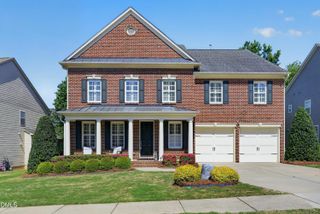 200 Meadowcrest Place, Holly Springs, NC 27540