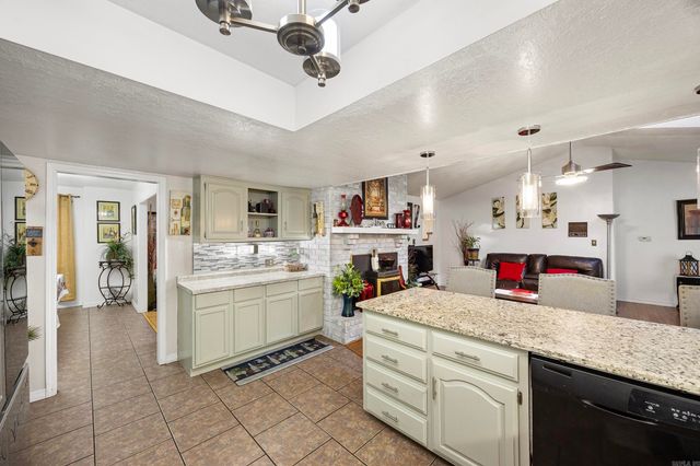 316 Craigwood Circle, Russellville, AR 72801