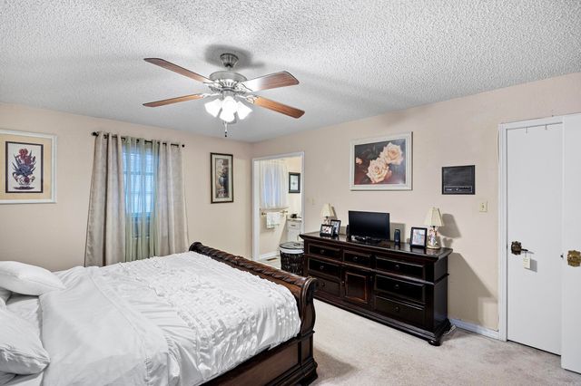 316 Craigwood Circle, Russellville, AR 72801