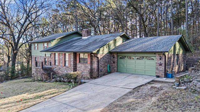 316 Craigwood Circle, Russellville, AR 72801