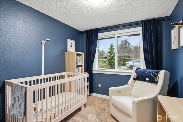 422 216th Street SW, Bothell, WA 98021