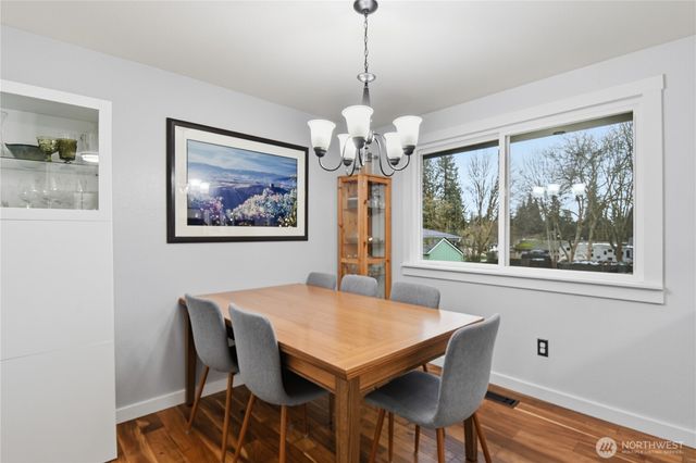 422 216th Street SW, Bothell, WA 98021