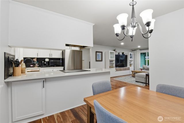 422 216th Street SW, Bothell, WA 98021