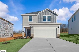 698 Cozy Bluff Road, Spartanburg, SC 29301