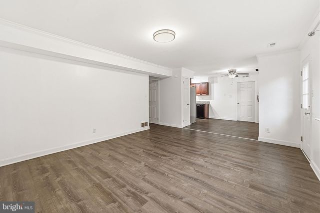 26 LAKESIDE DR, Marlton, NJ 08053