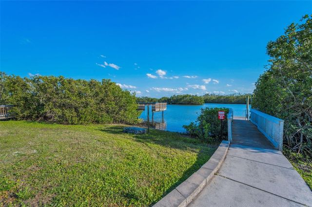 7194 KEY HAVEN ROAD 505, Seminole, FL 33777
