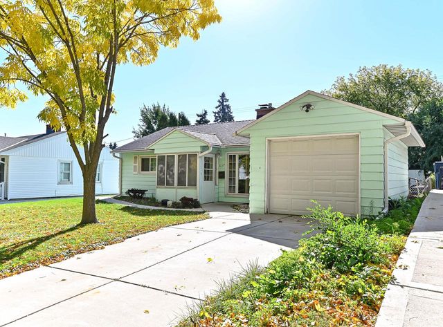6117 W Bennett AVENUE, Milwaukee, WI 53219