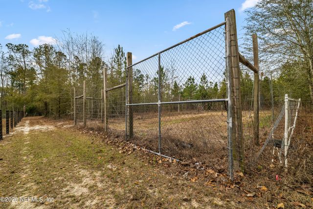 28208 BOW TIE Alley, Hilliard, FL 32046