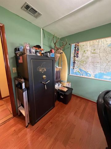 813 Burch Drive, West Palm Beach, FL 33415