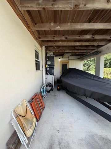 813 Burch Drive, West Palm Beach, FL 33415